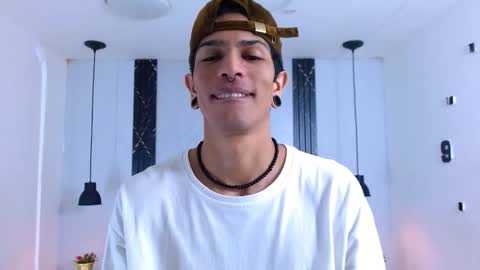 Franvill trato online show from 11/28/25, 07:05