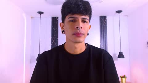 Franvill trato online show from 12/21/25, 06:48