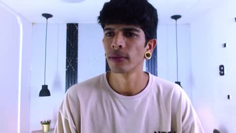 Franvill trato online show from 02/26/26, 07:24