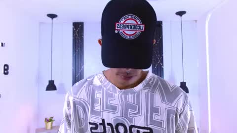 Franvill trato online show from 03/03/26, 07:31