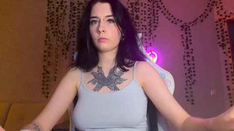mistress Bastet and  mintcola online show from 02/25/25, 03:16