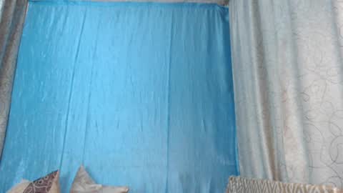 Snapshot of frau_becky chatting on 12/05/24, 01:38 frau_becky online show from 12/05/24, 01:38