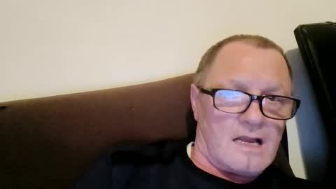 Wolfi online show from 05/12/26, 06:27