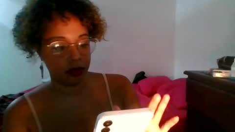 Snapshot of freakjawn1992 chatting on 06/05/26, 02:07 FreakJawn online show from 06/05/26, 02:07