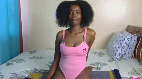 Nessa-Independent model online show from 12/31/24, 07:20