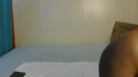 Nessa-Independent model online show from 01/12/25, 08:36