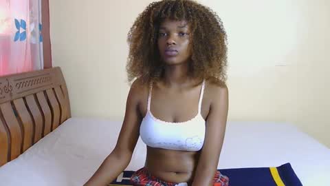 Nessa-Independent model online show from 02/26/25, 08:48