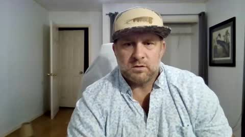 Snapshot of freakpopsickle69 chatting on 11/21/25, 04:11 poundyouout1969 online show from 11/21/25, 04:11