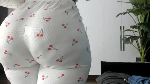 Snapshot of freaky_bad_girl chatting on 07/06/26, 07:16 Sandra online show from 07/06/26, 07:16