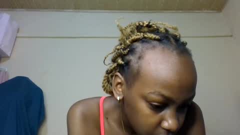 freaky_beauty online show from 07/23/26, 07:06