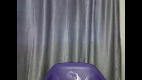 Snapshot of freaky_brula chatting on 10/02/25, 08:32 freaky brula online show from 10/02/25, 08:32