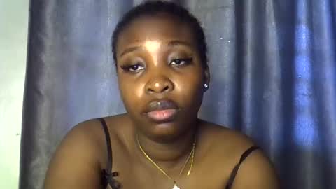 Snapshot of freaky_brula chatting on 06/10/26, 07:51 freaky brula online show from 06/10/26, 07:51