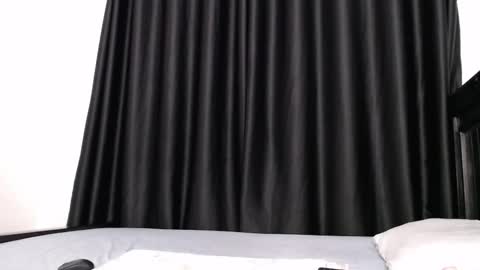 Snapshot of freaky_bunnies chatting on 03/16/26, 09:02 freaky_bunnies online show from 03/16/26, 09:02