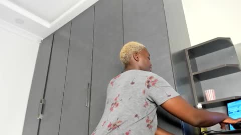 Kandy online show from 02/23/26, 09:17