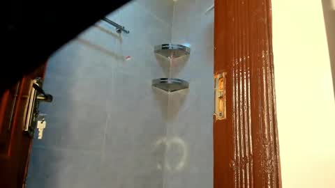 Kandy online show from 04/17/26, 08:23