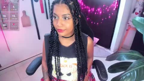 Snapshot of freaky_lia chatting on 04/22/26, 10:22 Lia Gomez online show from 04/22/26, 10:22