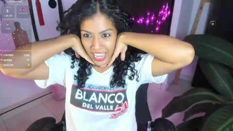 Snapshot of freaky_lia chatting on 06/08/26, 01:28 Lia Gomez online show from 06/08/26, 01:28