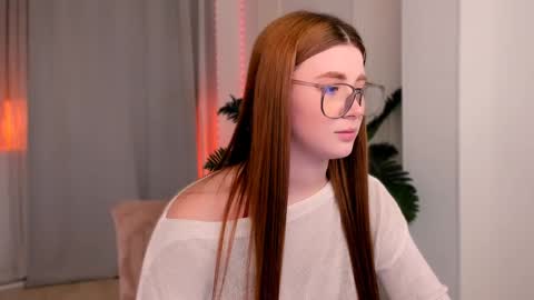 Diyana online show from 01/26/25, 12:26