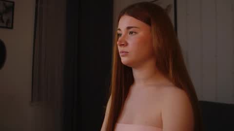 Diyana online show from 09/26/25, 09:41