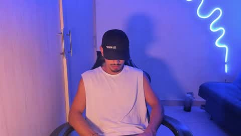 valeria online show from 04/21/26, 02:45