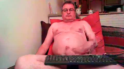 Snapshot of freddy9509 chatting on 06/21/26, 02:41 freddy9509 online show from 06/21/26, 02:41