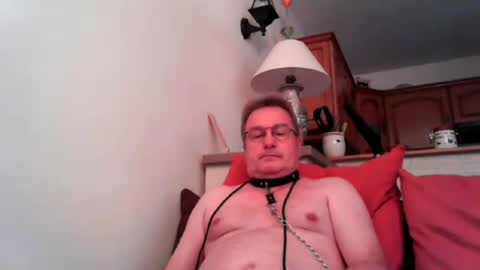 Snapshot of freddy9509 chatting on 07/29/26, 02:26 freddy9509 online show from 07/29/26, 02:26
