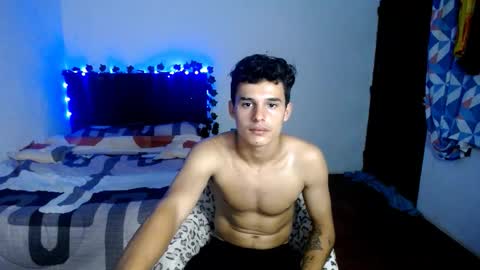 Snapshot of freddy_romans2 chatting on 09/28/25, 01:33 freddy romans online show from 09/28/25, 01:33