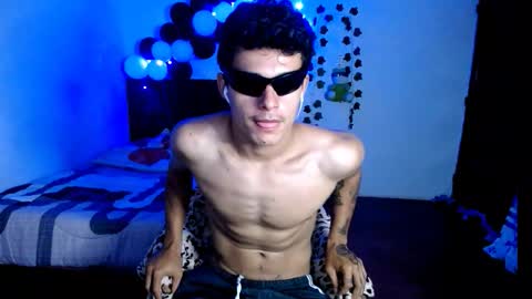 Snapshot of freddy_romans2 chatting on 10/18/25, 03:09 freddy romans online show from 10/18/25, 03:09