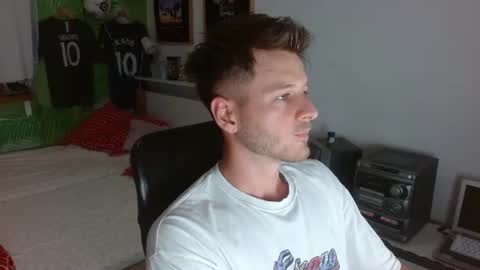Snapshot of freddy_star chatting on 06/19/26, 11:58 Frederick Perin online show from 06/19/26, 11:58