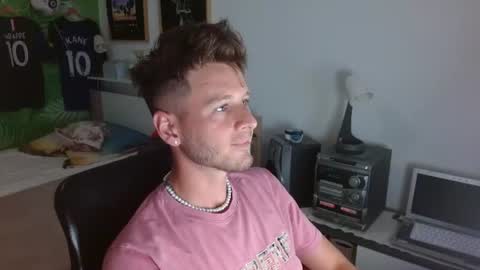 Snapshot of freddy_star chatting on 07/15/26, 12:54 Frederick Perin online show from 07/15/26, 12:54