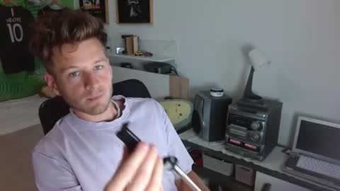 Snapshot of freddy_star chatting on 07/30/26, 11:20 Frederick Perin online show from 07/30/26, 11:20