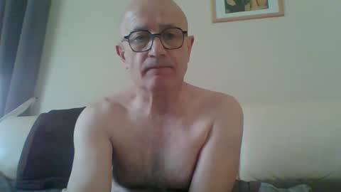 frederic8014 online show from 03/12/25, 09:12