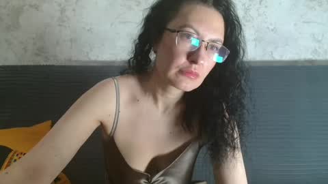 Snapshot of frederica_ chatting on 05/27/26, 08:22 frederica_ online show from 05/27/26, 08:22