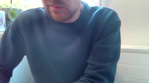 Snapshot of fredthetom12 chatting on 12/16/24, 10:18 Greedy Fred online show from 12/16/24, 10:18