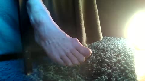 Snapshot of fredthetom12 chatting on 01/24/25, 04:39 Greedy Fred online show from 01/24/25, 04:39