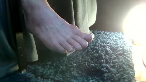 Snapshot of fredthetom12 chatting on 02/10/25, 06:56 Greedy Fred online show from 02/10/25, 06:56