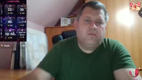 freeboy80180 online show from 12/02/25, 03:18