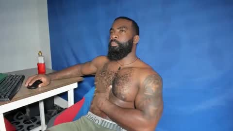 Snapshot of freedom_24 chatting on 05/10/26, 02:28 shakur online show from 05/10/26, 02:28