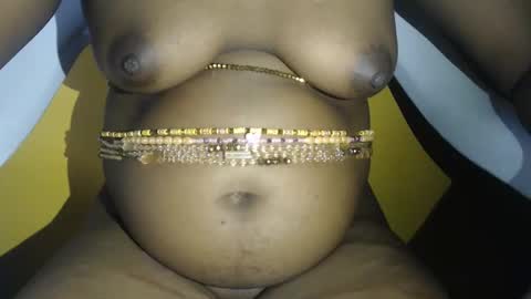 Snapshot of freelady1011 chatting on 02/10/26, 03:27 babyyo online show from 02/10/26, 03:27