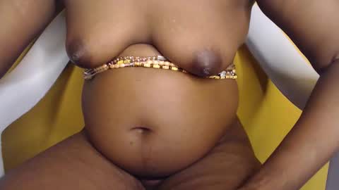 Snapshot of freelady1011 chatting on 02/23/26, 07:33 babyyo online show from 02/23/26, 07:33