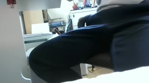 Snapshot of freeuptopia2 chatting on 12/30/24, 12:32 K-Dick online show from 12/30/24, 12:32