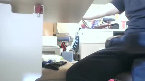 Snapshot of freeuptopia2 chatting on 01/03/25, 03:22 K-Dick online show from 01/03/25, 03:22