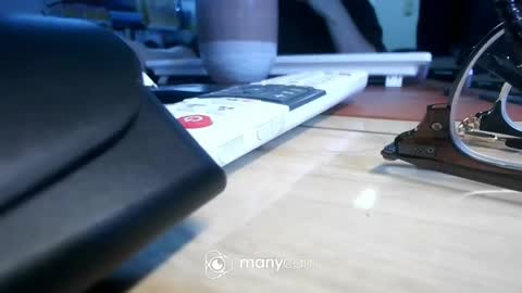 Snapshot of freeuptopia2 chatting on 01/15/25, 07:37 K-Dick online show from 01/15/25, 07:37