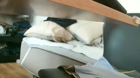 Snapshot of freeuptopia2 chatting on 09/20/25, 03:40 K-Dick online show from 09/20/25, 03:40