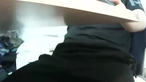 Snapshot of freeuptopia2 chatting on 09/25/25, 04:27 K-Dick online show from 09/25/25, 04:27