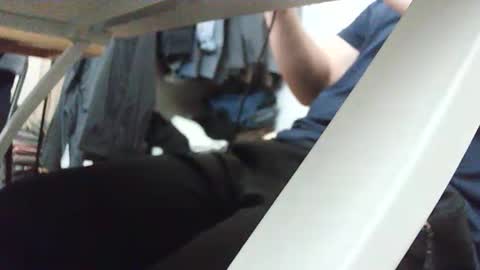 Snapshot of freeuptopia2 chatting on 10/18/25, 11:00 K-Dick online show from 10/18/25, 11:00