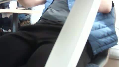 Snapshot of freeuptopia2 chatting on 10/21/25, 05:08 K-Dick online show from 10/21/25, 05:08