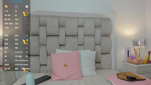 Frehia   online show from 01/09/26, 04:04