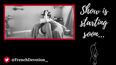 Snapshot of french_devotion chatting on 01/12/25, 09:30 Louise or Lou 3 online show from 01/12/25, 09:30