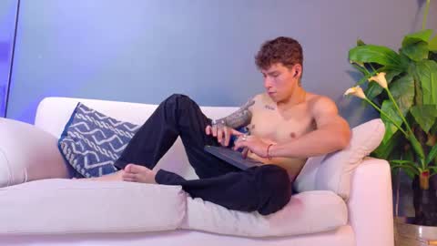 Xavier online show from 10/20/25, 02:34